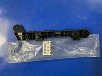 Защелка бампера переднего, левая HONDA ENS1/ENP1 (7128031AH00)