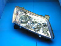 Фара передняя, правая Geely Emgrand EC7 (Джили Эмгранд), 1067002010