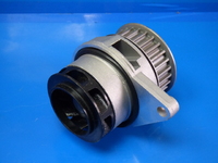 ПОМПА VW Vento 1.6; VW Golf III 1.4,1.6; Skoda Felicia, Octavia ( 030121008K )
